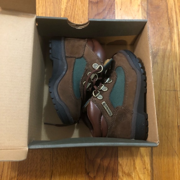Timberland Toddler Field Boots, very gently worn - Picture 3 of 6